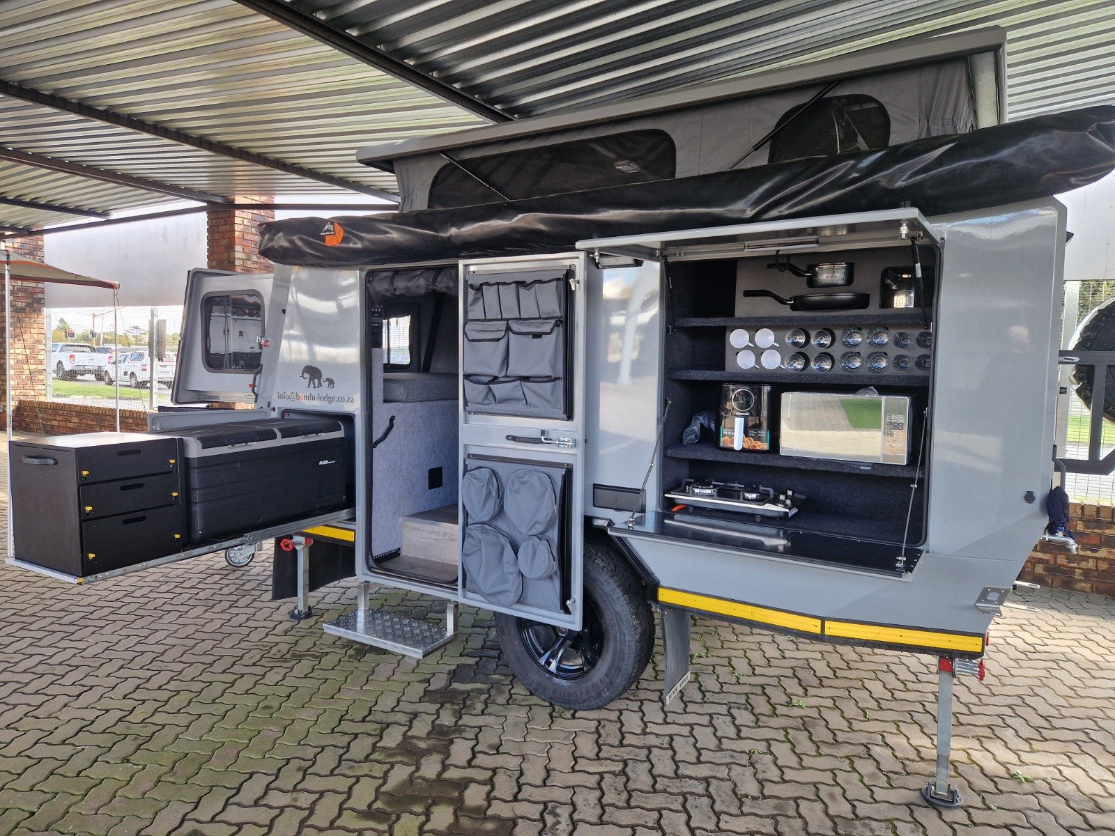 Bundu Lodge caravan